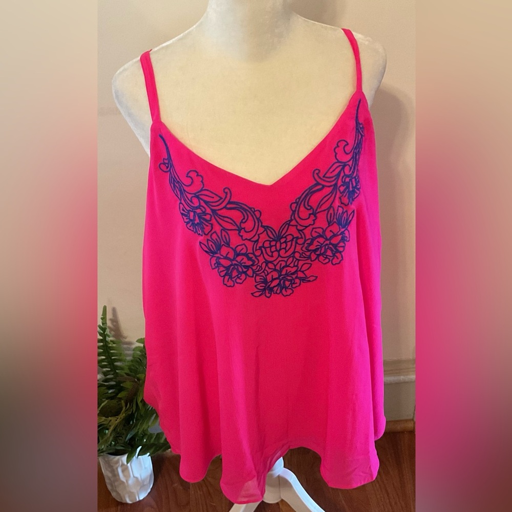 Torrid Tank Camisole Sz 2X NWOT Lined Floral Appliqués